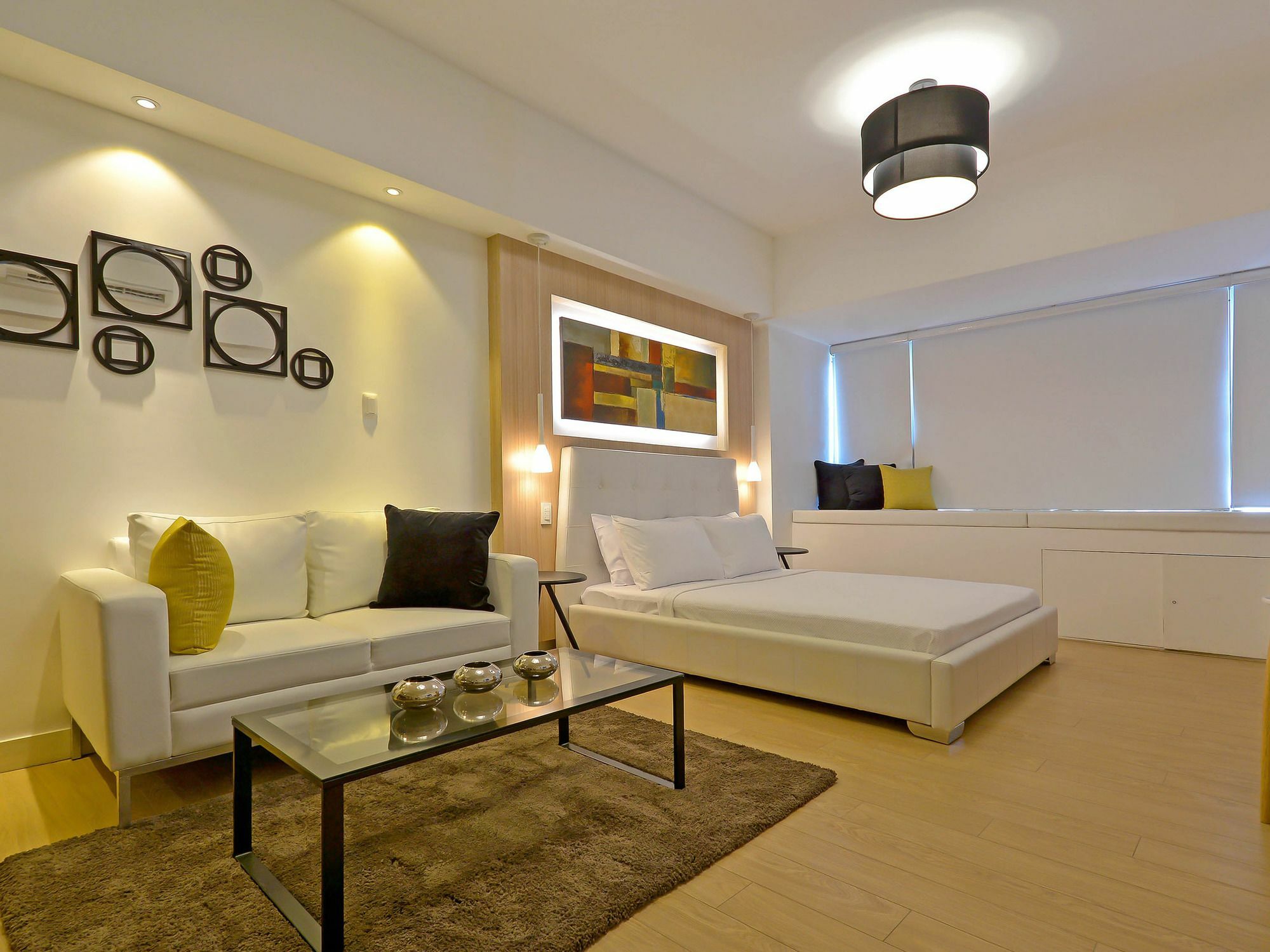 Shang Luxury Suites Mandaluyong Exterior foto